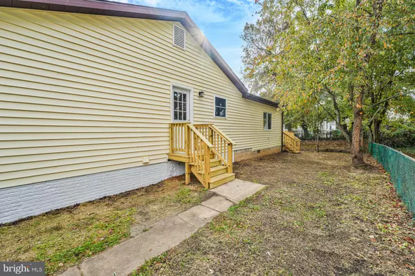 Reisterstown, MD 21136,237 CANDYTUFT RD