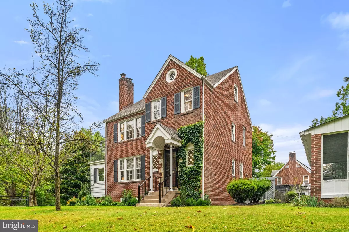 Washington, DC 20020,1929 33RD ST SE