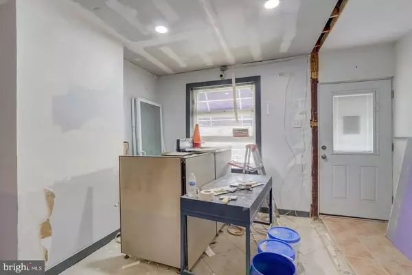 Philadelphia, PA 19122,1912 N 2ND ST