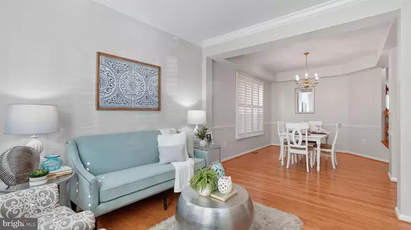 Lorton, VA 22079,8909 ROBERT LUNDY PL