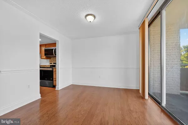 Bethesda, MD 20817,7501 DEMOCRACY BLVD #421