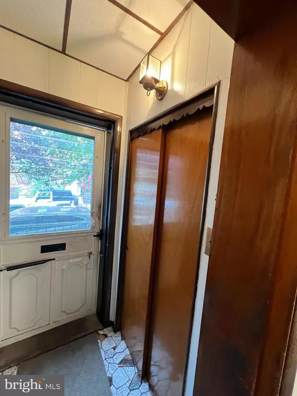 Philadelphia, PA 19130,814 N 25TH ST