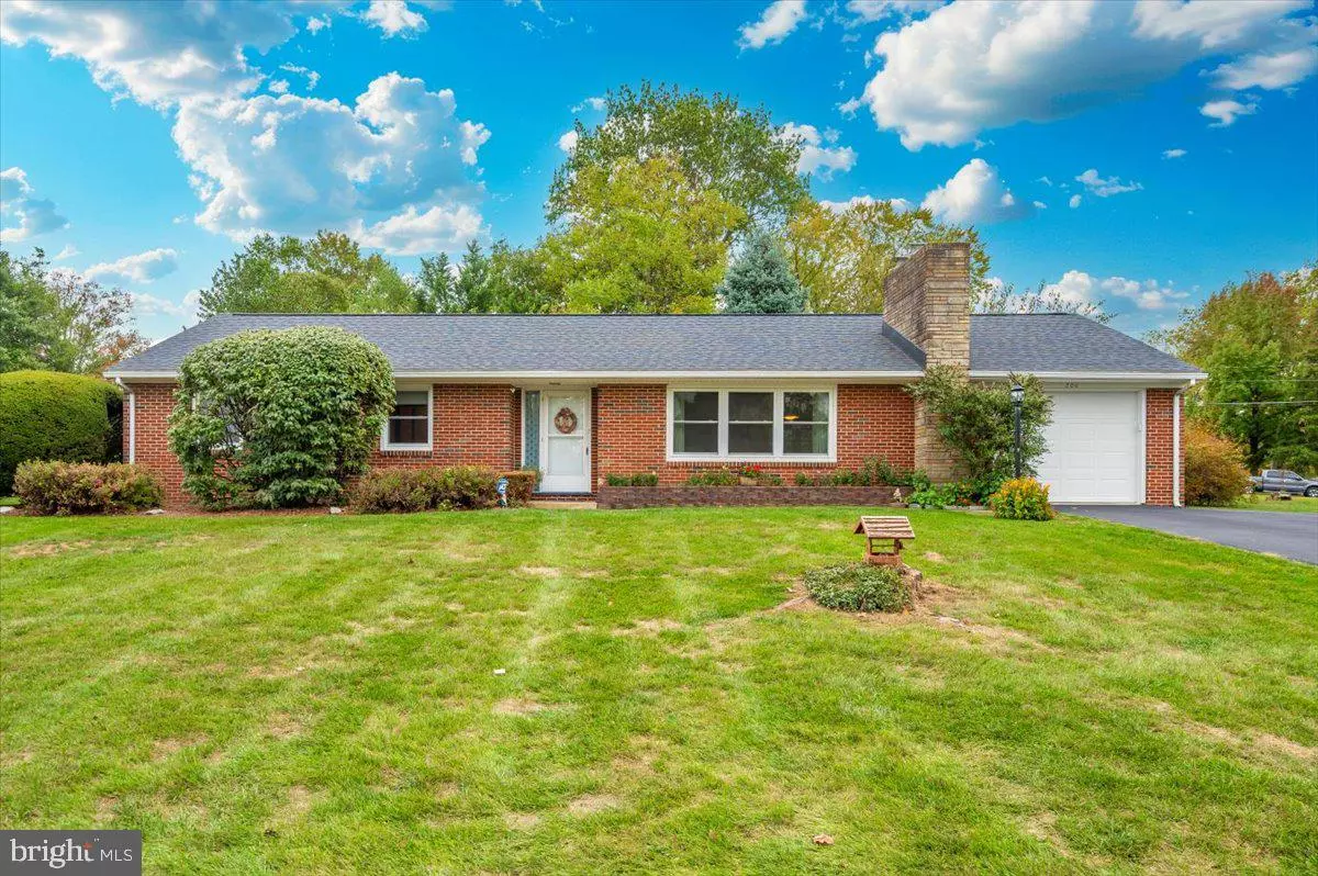 Hagerstown, MD 21740,206 DIVISION AVE