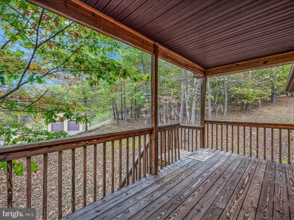 Berkeley Springs, WV 25411,58 FOSTER LN