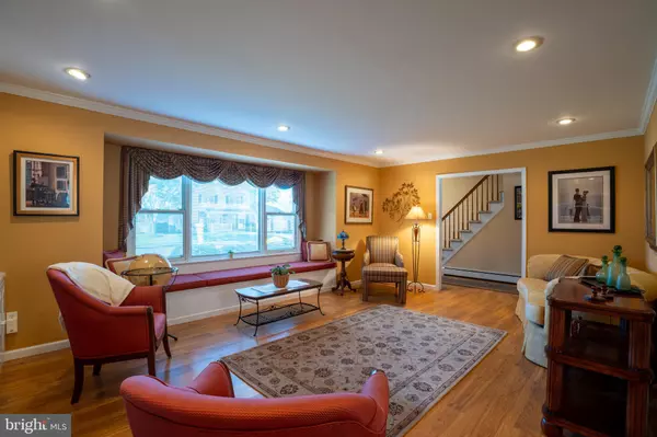 Fairless Hills, PA 19030,713 WARWICK RD