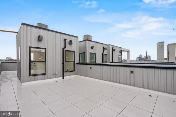 Philadelphia, PA 19123,650 FAIRMOUNT AVE #I3