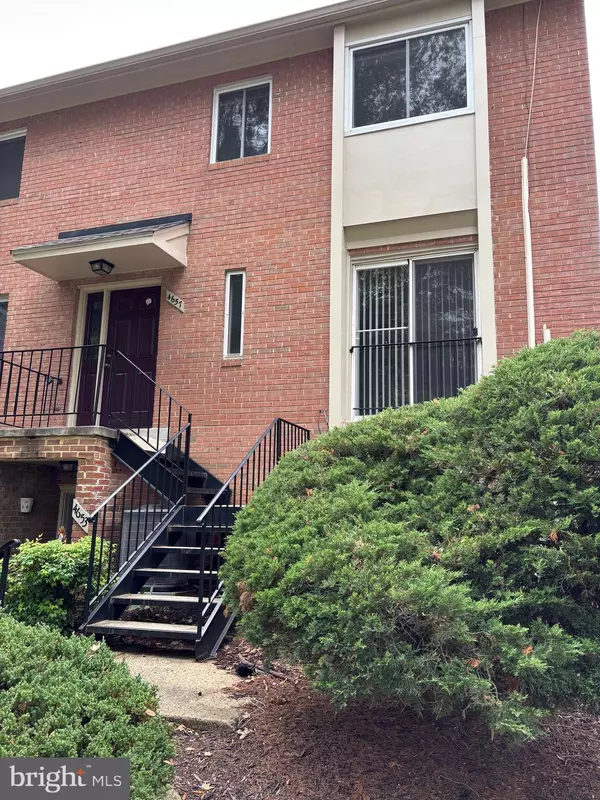 Annandale, VA 22003,4657 LOGSDON DR