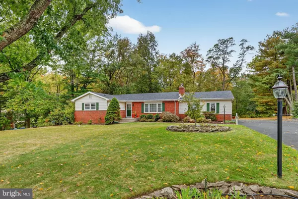 Chesterfield, NJ 08515,14 IRON BRIDGE RD