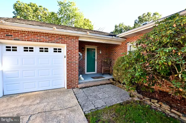 Sicklerville, NJ 08081,2 ELIZABETH PL