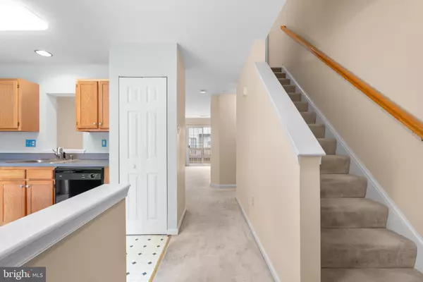 Owings Mills, MD 21117,9905 BON HAVEN LN