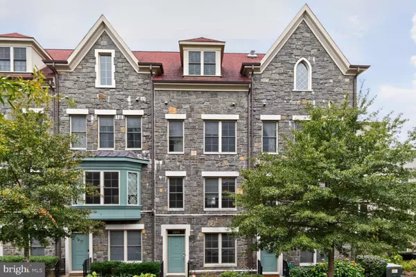 2855 CHANCELLORS WAY NE, Washington, DC 20017