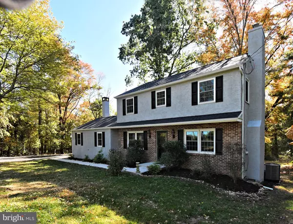 Harleysville, PA 19438,838 STORE RD