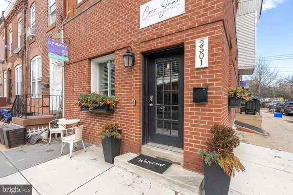 Philadelphia, PA 19146,2501 CARPENTER ST