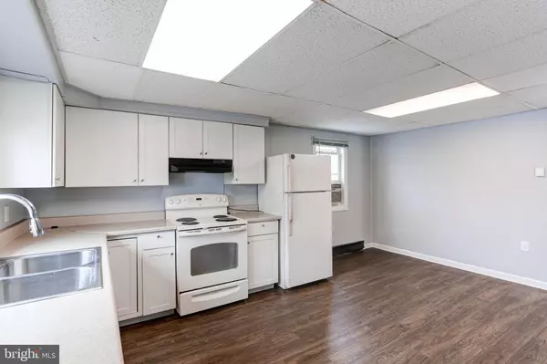 Dillsburg, PA 17019,11 N CHESTNUT ST #F