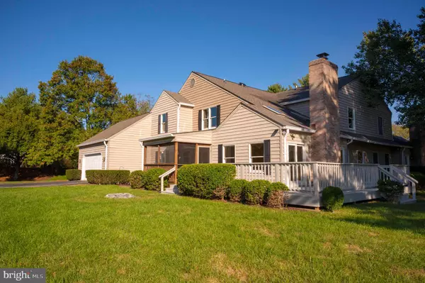 Shepherdstown, WV 25443,200 MEADOW RIDGE DR