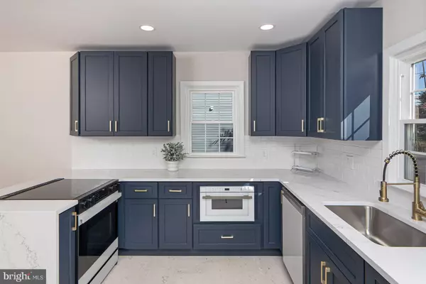 Baltimore, MD 21206,713 DALE AVE