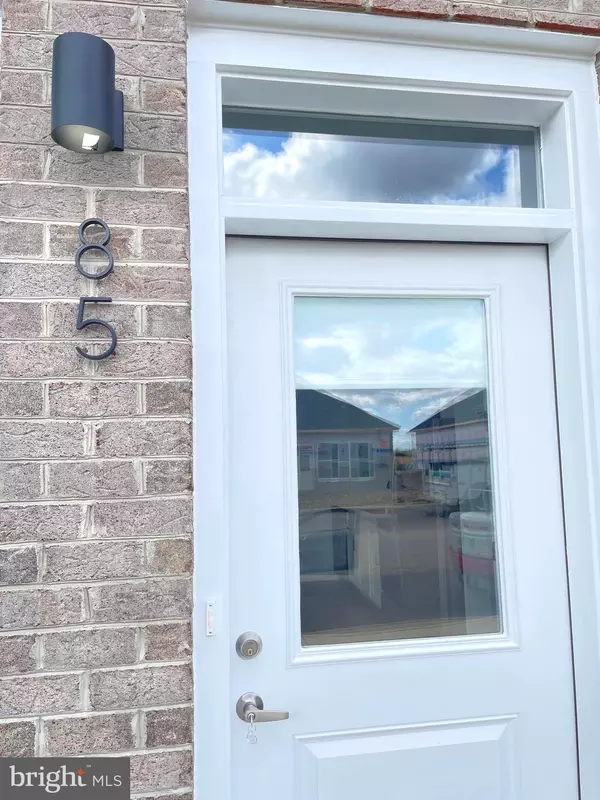 Inwood, WV 25428,63 LOCKWOOD DR