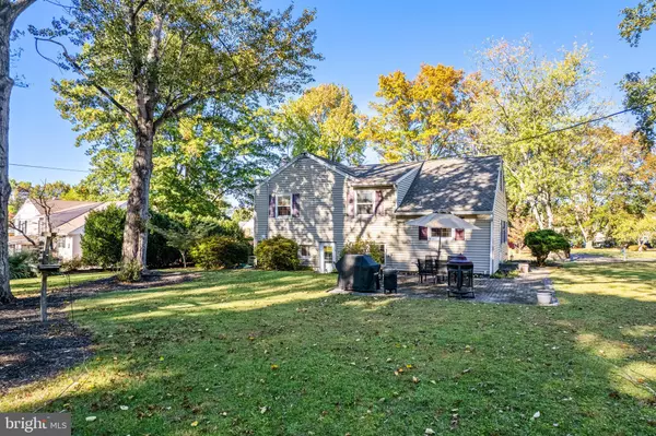 Colmar, PA 18915,4 MELE AVE