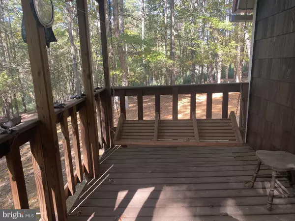 Franklin, WV 26807,410 DEPUE KNOB RD