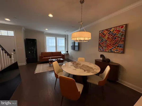 Newtown Square, PA 19073,202 CHARLES ELLIS DR