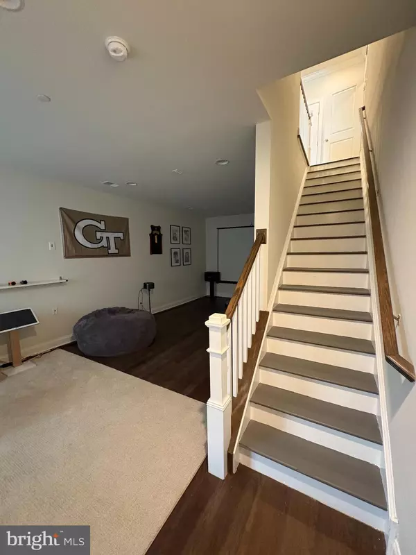 Newtown Square, PA 19073,202 CHARLES ELLIS DR