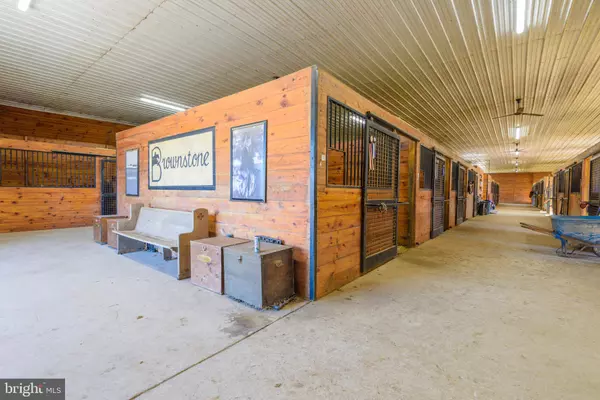 Oxford, PA 19363,845 WATERWAY RD