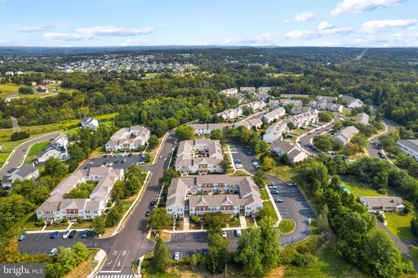 Warrington, PA 18976,812 PURPLE MARTIN CT #202