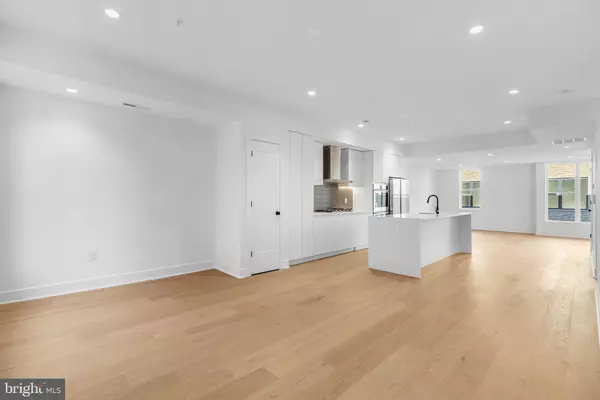 635 N 7TH ST #H4B, Philadelphia, PA 19123