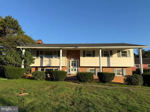 Glen Rock, PA 17327,4092 MANCHESTER ST