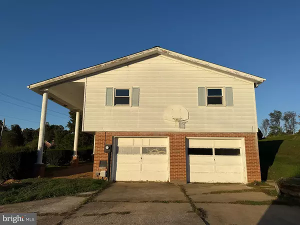 Glen Rock, PA 17327,4092 MANCHESTER ST