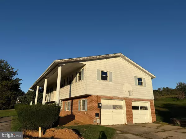 Glen Rock, PA 17327,4092 MANCHESTER ST