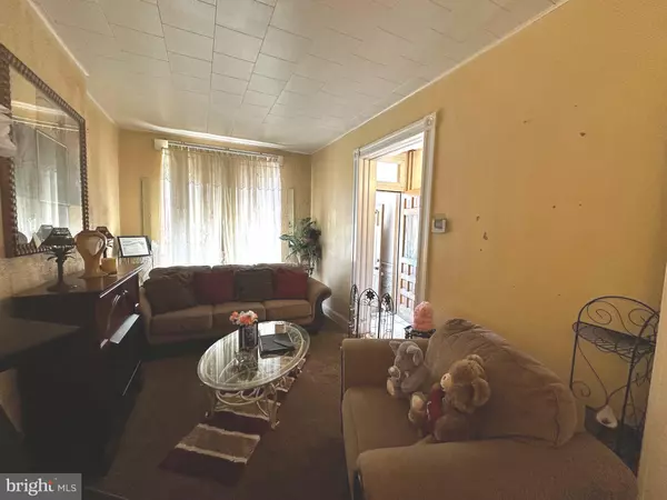 Baltimore, MD 21205,617 N LINWOOD AVE N