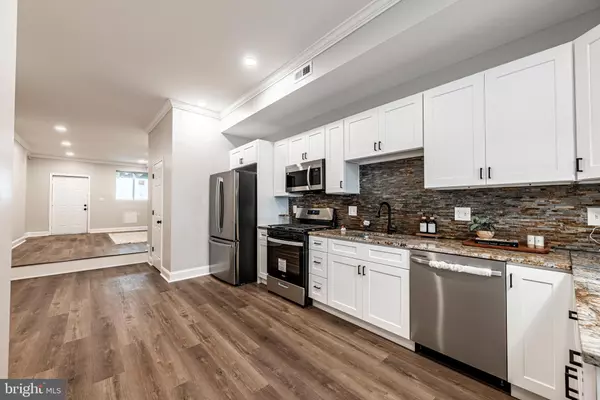 Baltimore, MD 21213,1706 E FEDERAL ST