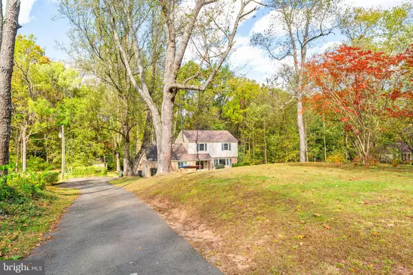 Manassas, VA 20111,10536 KNOLLWOOD DR