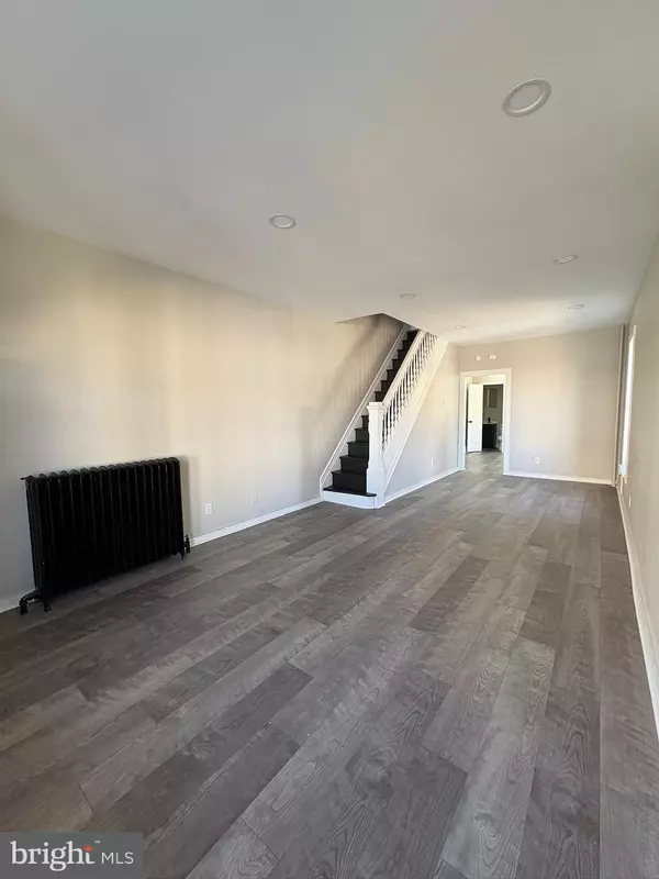 Reading, PA 19604,1112 ROBESON ST