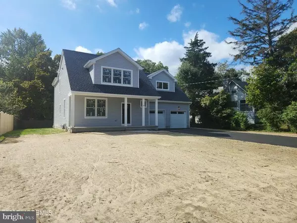Barnegat, NJ 08005,635 E BAY AVE