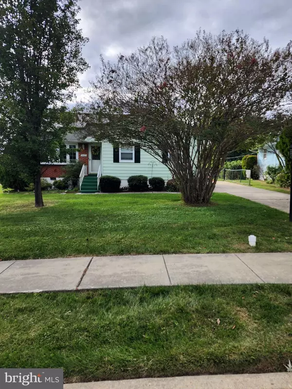 9026 CARLISLE AVE, Nottingham, MD 21236