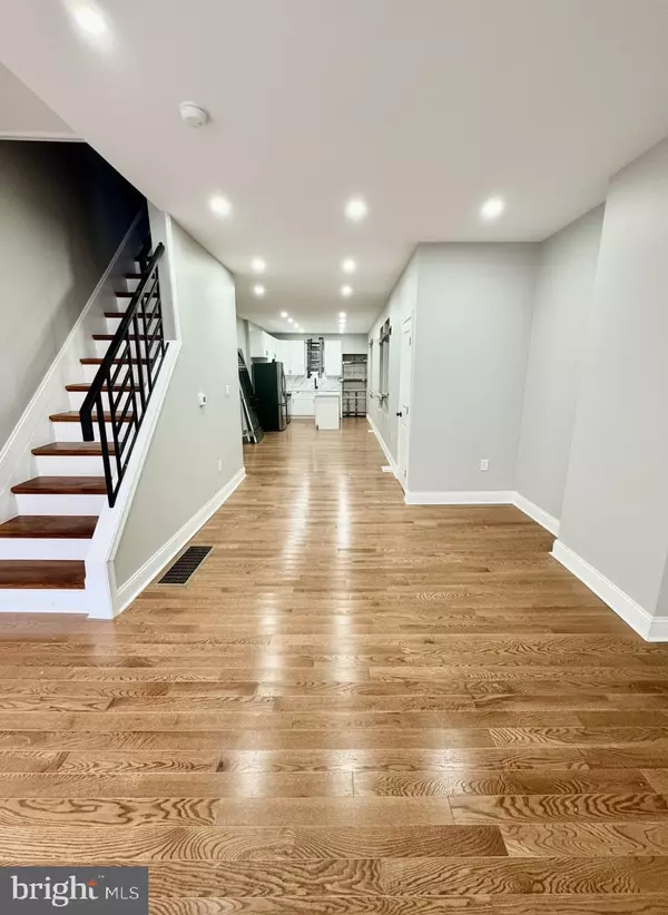 Philadelphia, PA 19121,2129 N NATRONA ST