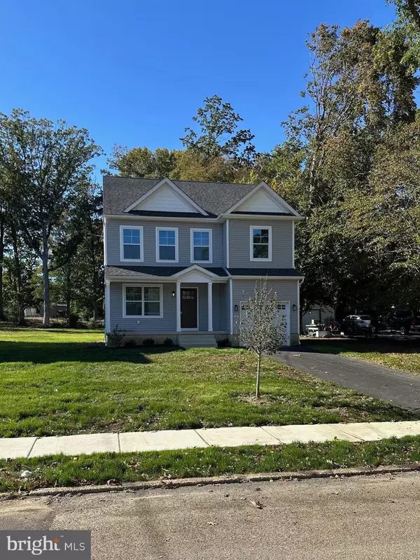 Deptford, NJ 08096,427 FERN AVE