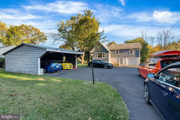 Quakertown, PA 18951,657 TRUMBAUERSVILLE RD