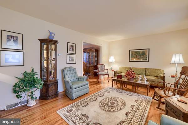 Lancaster, PA 17601,343 LONGMEADOW RD