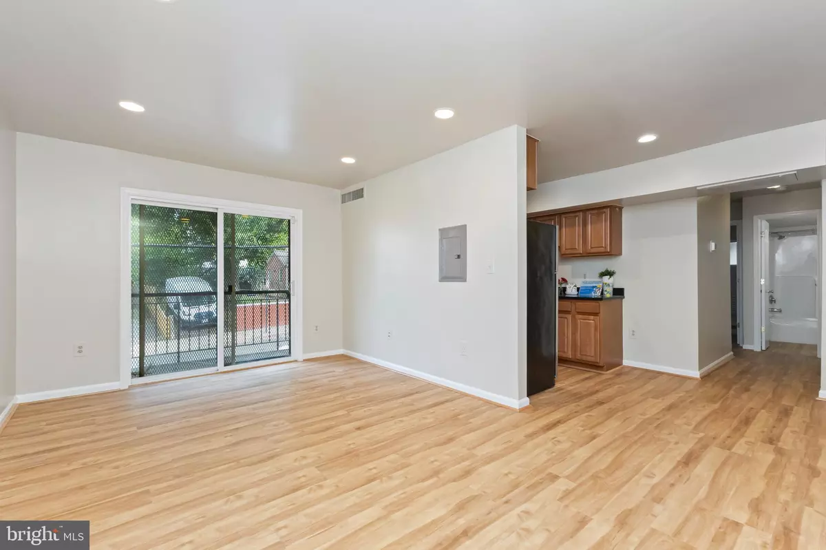 Washington, DC 20019,5009 D ST SE #201