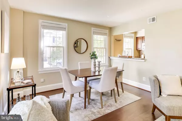 Washington, DC 20008,2725 ORDWAY ST NW #2