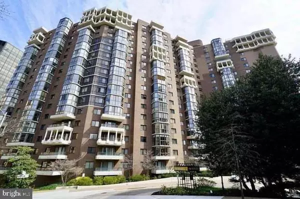 1600 N OAK ST #706, Arlington, VA 22209