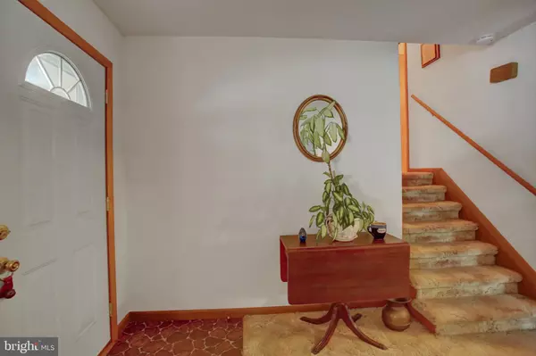 Chambersburg, PA 17202,1042 LAURICH DRIVE