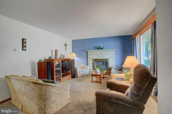 Chambersburg, PA 17202,1042 LAURICH DRIVE