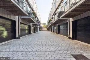 Philadelphia, PA 19123,819 N ORKNEY ST