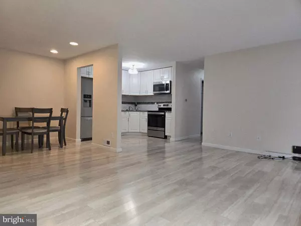 Marlton, NJ 08053,607 LINDSEY CT