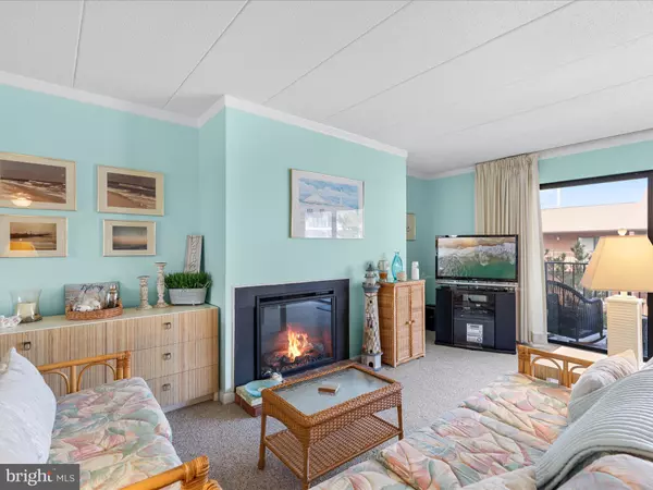 Ocean City, MD 21842,17 70TH ST #25