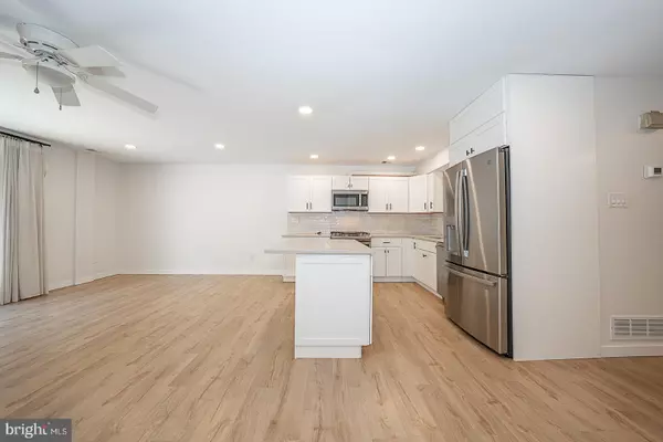 Philadelphia, PA 19130,765 N RINGGOLD ST #A